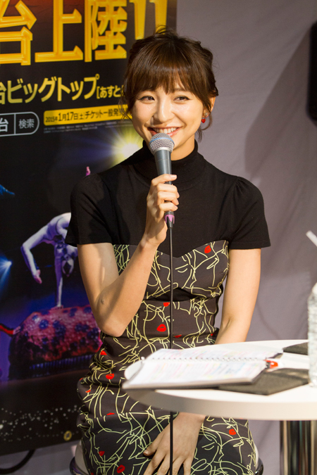 篠田麻里子が仙台で『オーヴォ』スペシャルトークショーを開催