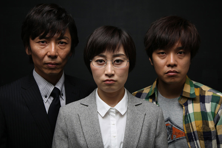 左から、岡田達也、実川貴美子、畑中智行