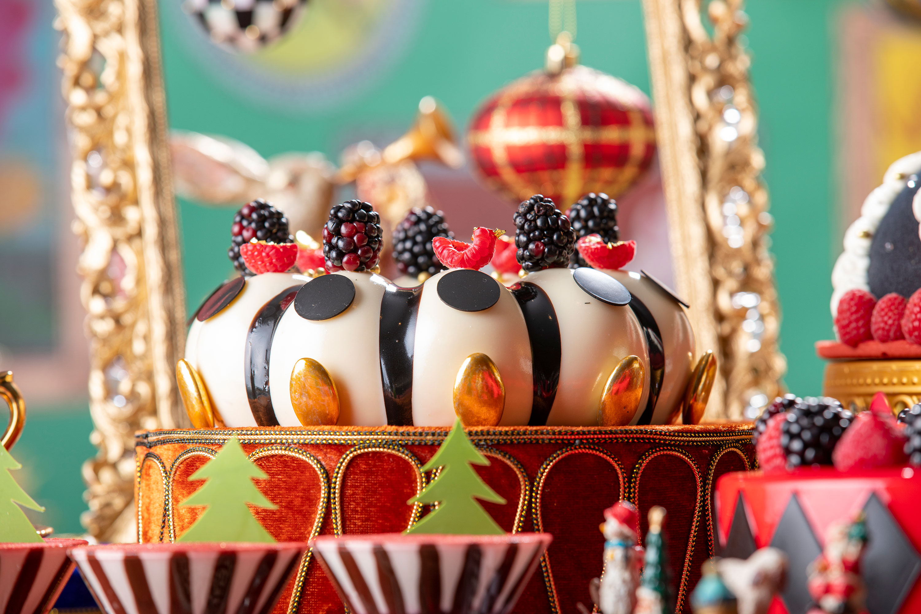 絶対行きたい!「クリスマス×不思議の国のアリス×スイーツ食べ放題」開催（写真 10/18） うまいめし