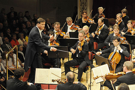 ドレスデン国立歌劇場管弦楽団 クリスティアン・ティーレマン首席指揮者就任記念演奏会