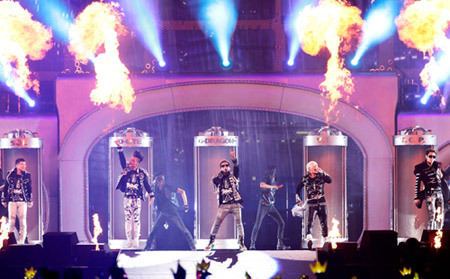 ドーム公演の再々追加公演が決定したBIGBANG
