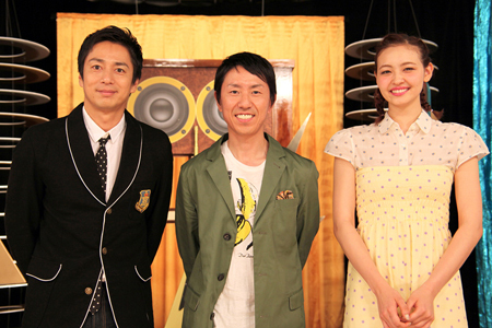 左から徳井義実、福田充徳、ニコル　Photo:吉田圭子