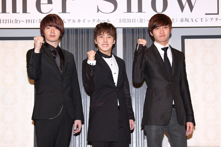 韓国ミュージカル『Summer Snow』に主演する3人　左からソンジェ(超新星)、ソンミン(SUPER JUNIOR)、スンヒョン(FTISLAND)