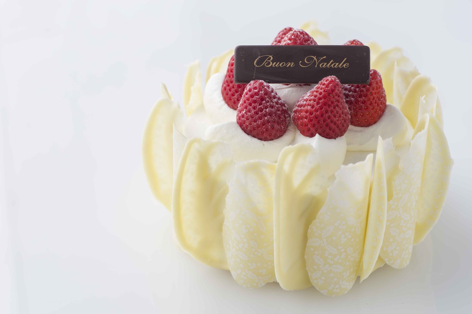 【クリスマスケーキ】人気モザイク柄に新色登場!「グランドハイアット東京」2016年クリスマスケーキが可愛すぎる（写真