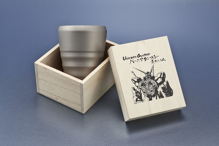 職人の技が光る逸品 機動戦士ガンダムuc ユニコーンのバーニアを再現したチタニウム合金製タンブラー発売決定 写真 1 10 Medery Character S