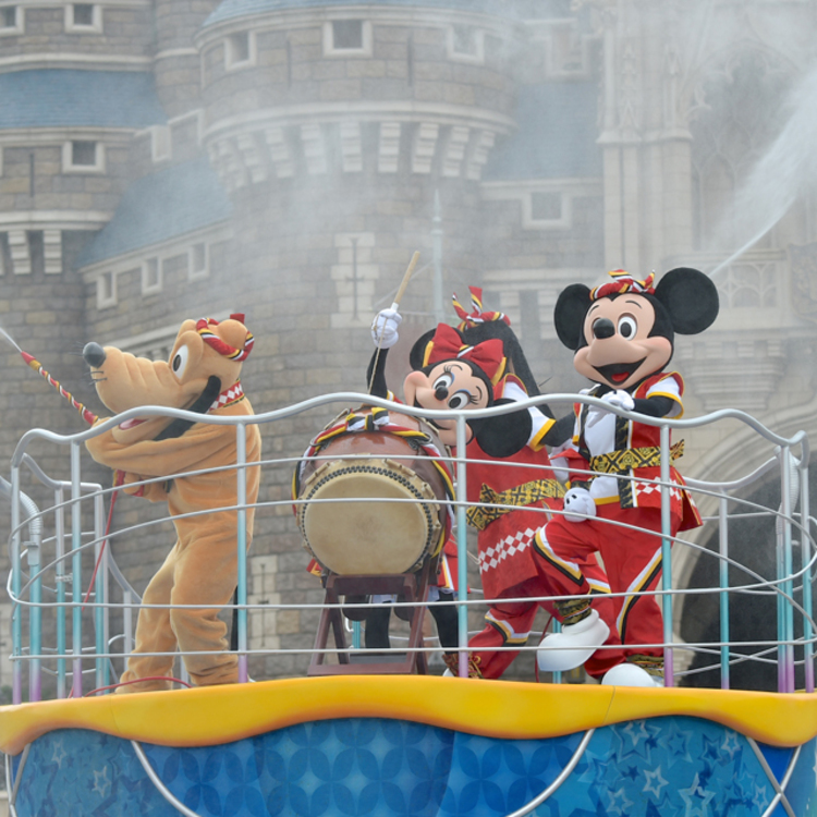 厳選写真30枚 Tdl おんどこどん ミッキーマウスたちフォトギャラリー ディズニー夏祭り15 写真 25 30 ディズニー特集 ウレぴあ総研