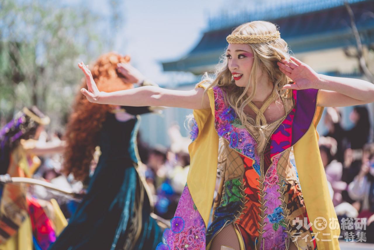 ダンサー復活！新パレード「ディズニー・ハーモニー・イン・カラー
