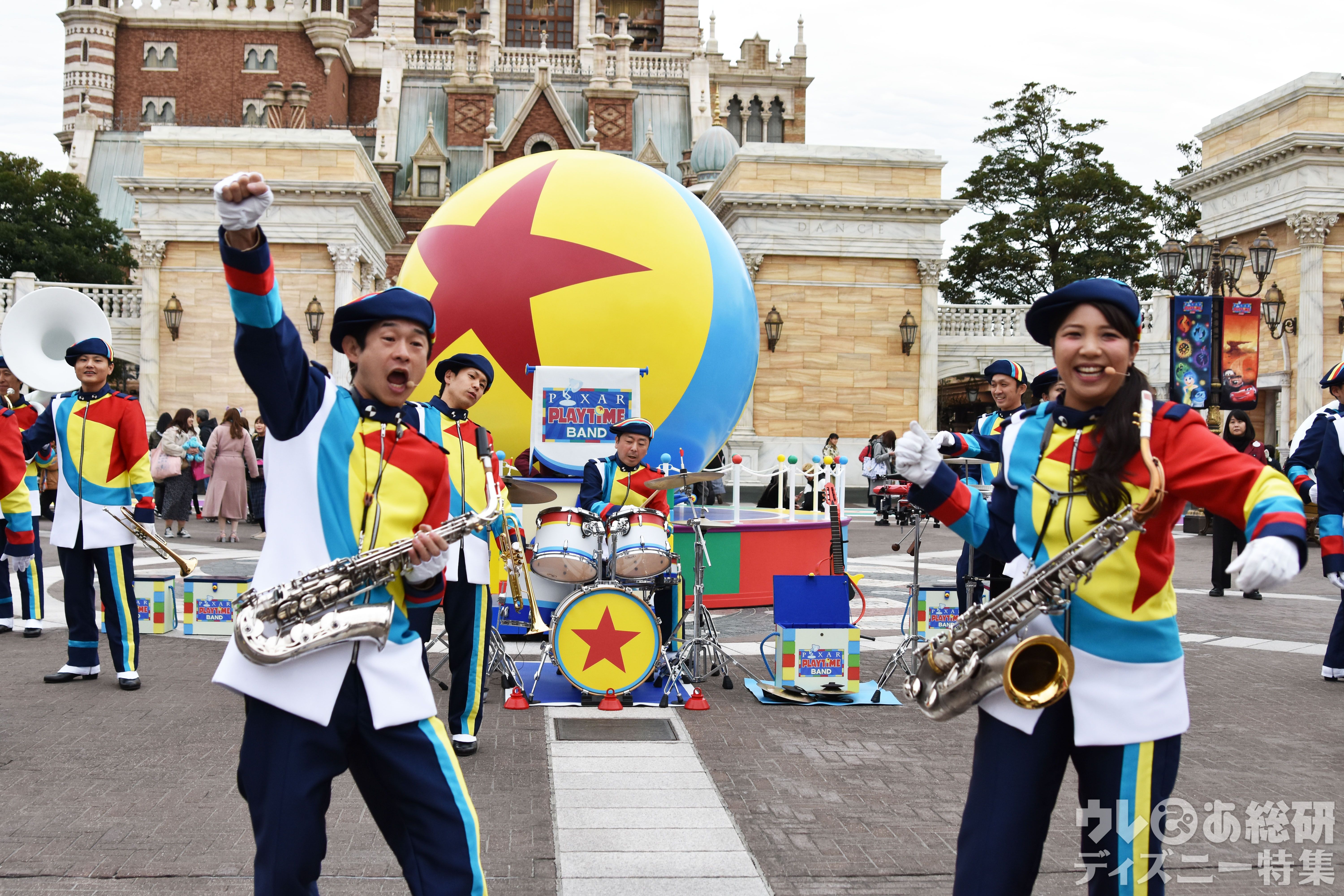 子どもが大喜び ピクサーの 知ってる 曲を生演奏 超参加型 アトモスフィアショー 写真 4 9 ディズニー特集 ウレぴあ総研