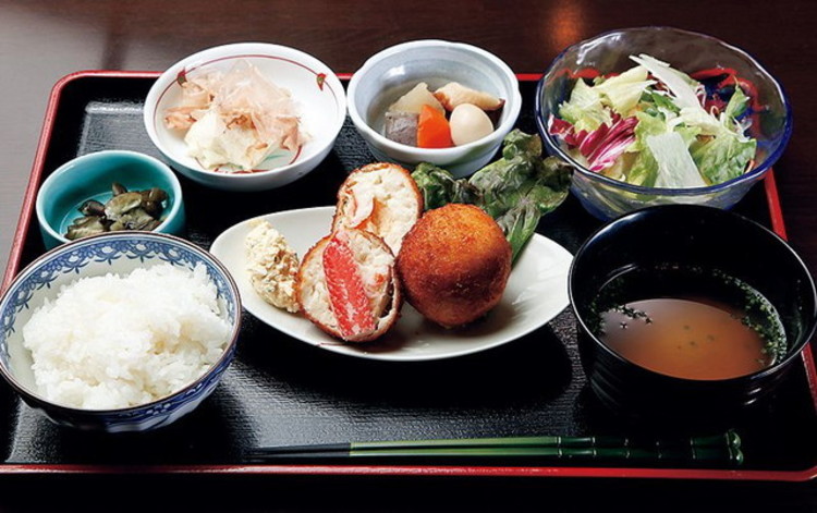 新橋 600円の絶品 刺身定食 も 安くてうまい 魚 の名店8選 ランチ 写真 7 16 うまいめし