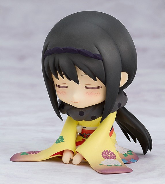 これは可愛すぎるほむぅ ねんどろいど 暁美ほむら 晴着ver 17年7月発売決定 Medery Character S