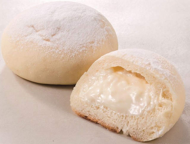 ハイキュー 影山のカレーパンvs及川の牛乳パン 勝敗は 東京ドームシティコラボイベントのおすすめ 食べくらべ対決 1 2 うまいめし