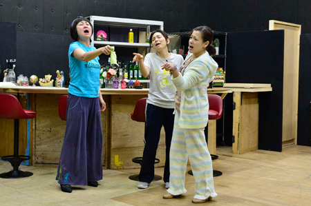 舞台『皆、シンデレラがやりたい。』稽古場より