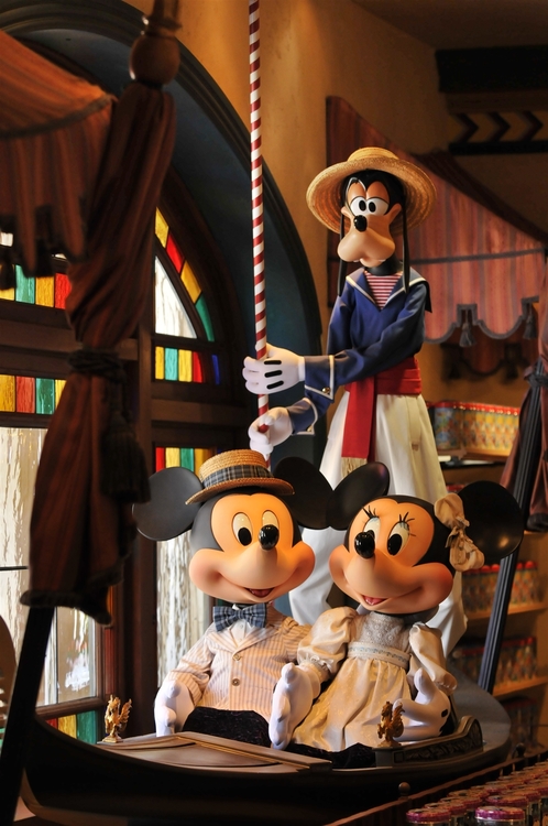 Tdl Tds 修学旅行生必見 半日で思いっきりディズニーを楽しむポイント3つ 写真 7 30 ディズニー特集 ウレぴあ総研