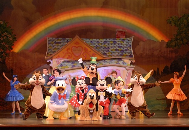 Tdl Tds 梅雨シーズンの東京ディズニーリゾートの楽しみ方 パーフェクトガイド 1 4 ディズニー特集 ウレぴあ総研