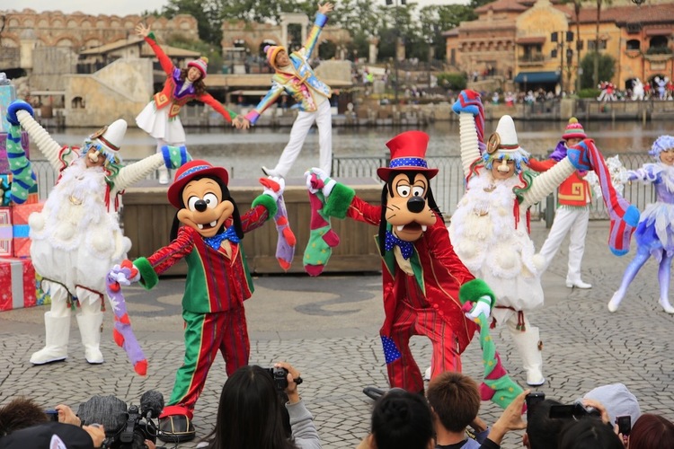 シー 子連れでも安心 Tdsディズニー クリスマス15 を丸ごと楽しむ攻略ガイド 写真 2 12 ディズニー特集 ウレぴあ総研