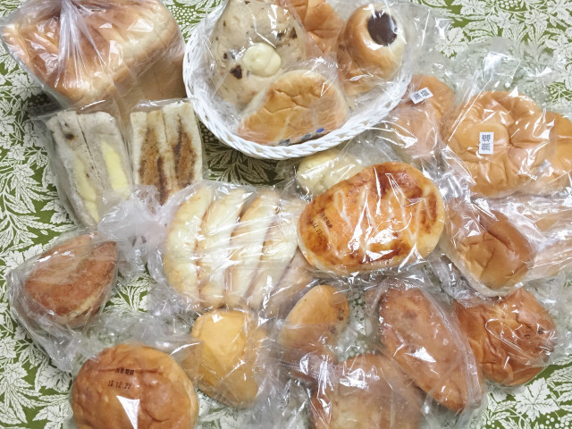 激安 激ウマ パン好きの天国 富士食品 で絶品パンを大量買い 実