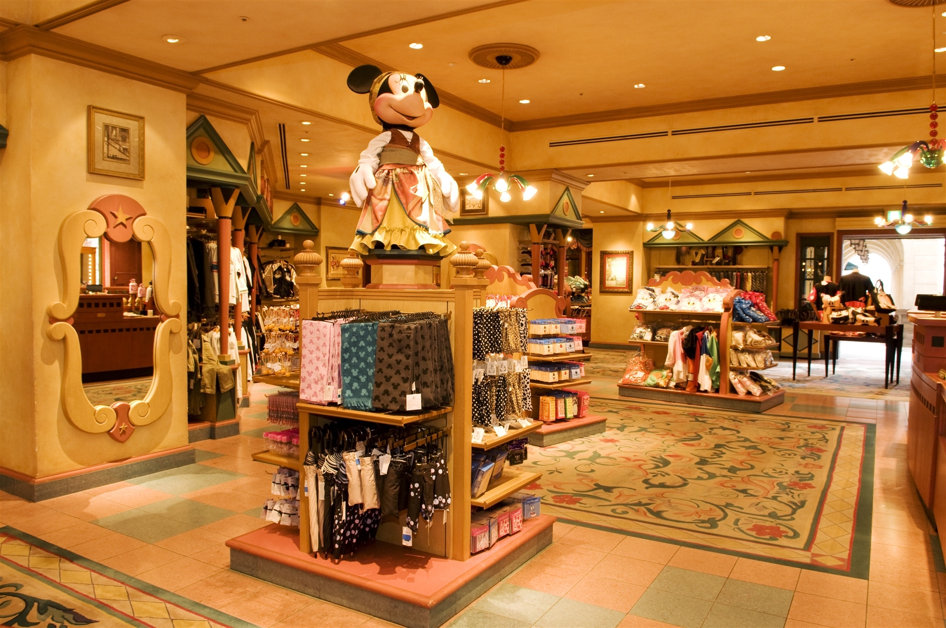 Tdl Tds 修学旅行生必見 半日で思いっきりディズニーを楽しむポイント3つ 写真 10 30 ディズニー特集 ウレぴあ総研