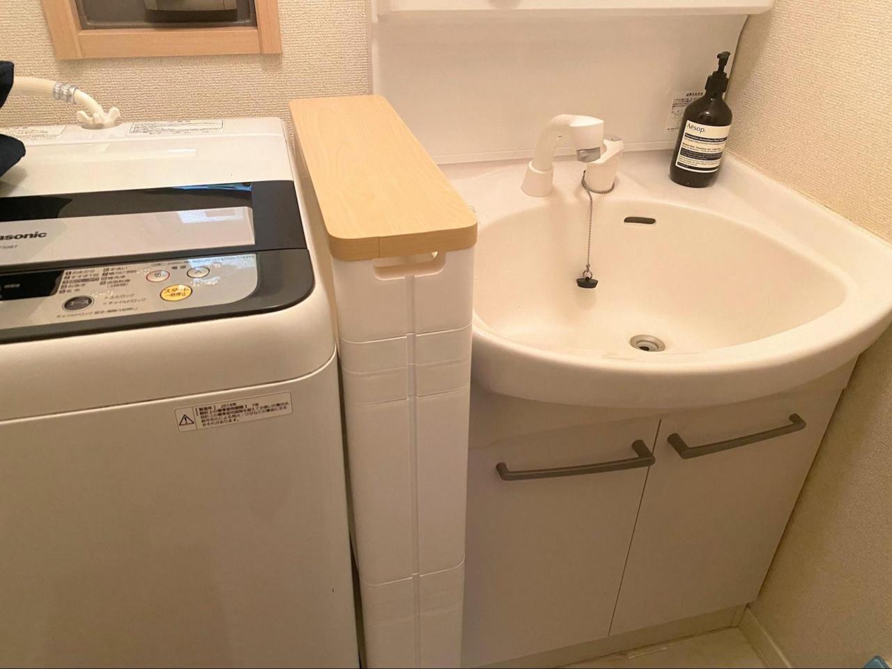 ニトリ カインズの隙間収納 このフィット感 凄すぎる デッドスペース有効活用レポ 1 3 ハピママ ニトリ カインズの隙間収納 このフィット感 凄すぎる デッドスペース有効活用レポ 1 3 ハピママ