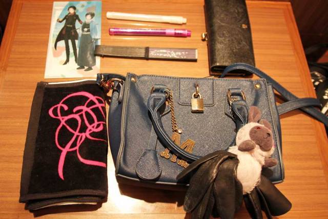 突撃取材 バンギャルさん あなたの ライブ参戦カバン 見せてください 2 3 ウレぴあ総研