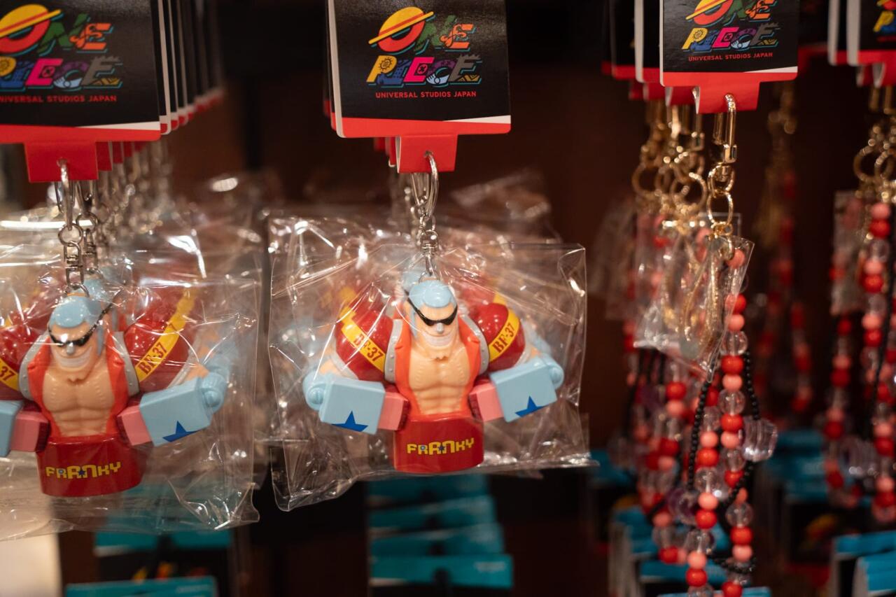 USJ限定】『ONE PIECE』グッズがかわいい！バッグや折りたたみ傘など