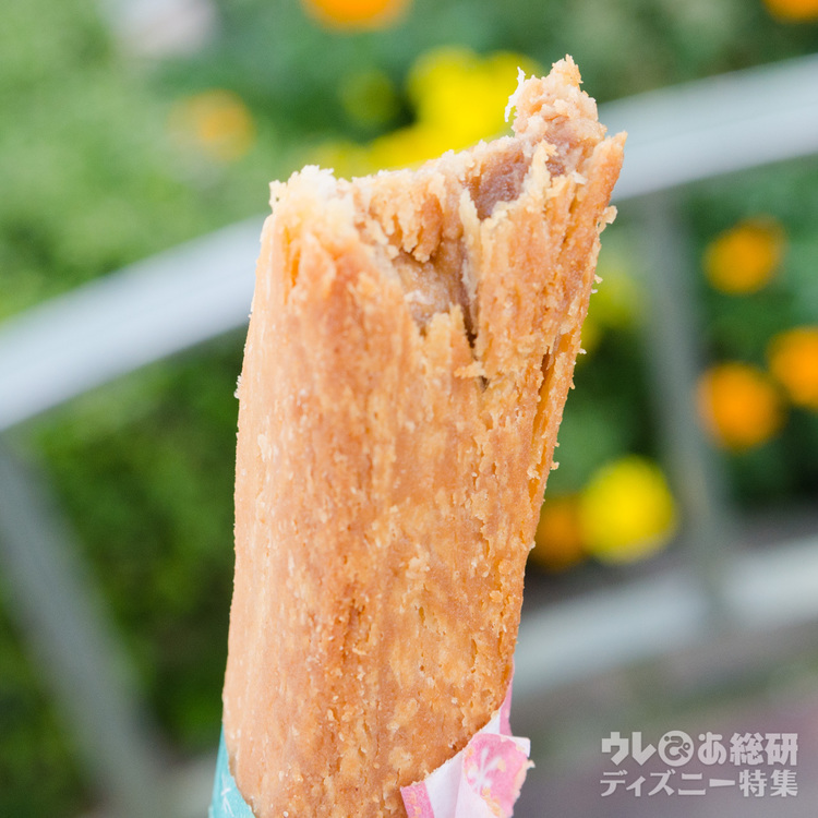 ディズニー クリスマス16 女子必見 小腹が空いた時に大満足出来る 限定 食べ歩きスイーツ4選 写真 3 21 ディズニー特集 ウレぴあ総研