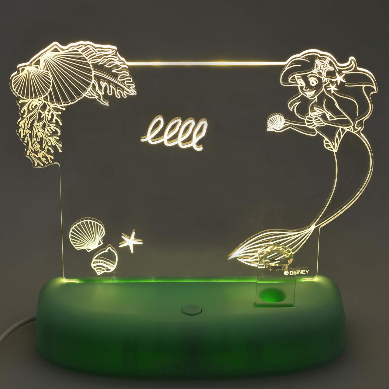ディズニー】『リトル・マーメイド』最新グッズの美しさにうっとり