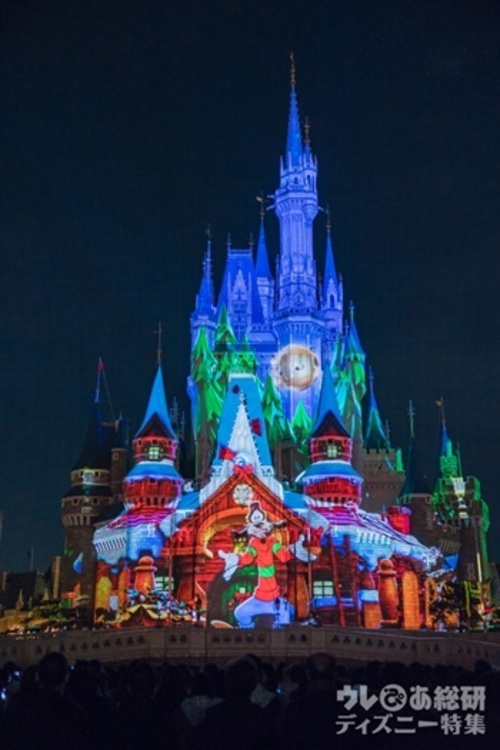 Tdl ディズニー ギフト オブ クリスマス 観賞位置7 徹底解説 場所の選び方は 出遅れたときの穴場は 写真 21 22 ディズニー特集 ウレぴあ総研