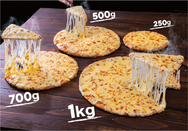 トッピングは チーズ1kgのみ ドミノピザ ウルトラチーズ はチーズ好き必食 うまいめし