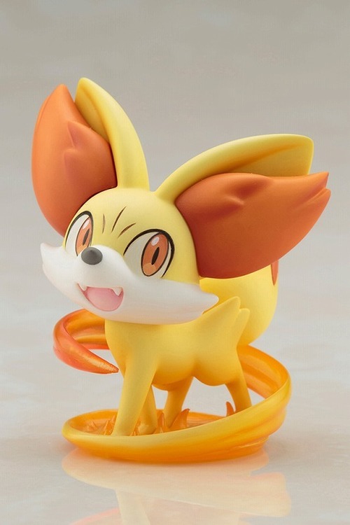 ポケモンx Y セレナがフォッコと一緒にフィギュア化 ありがひとしの描き下ろしイラストをもとに立体化 写真 4 10 Medery Character S