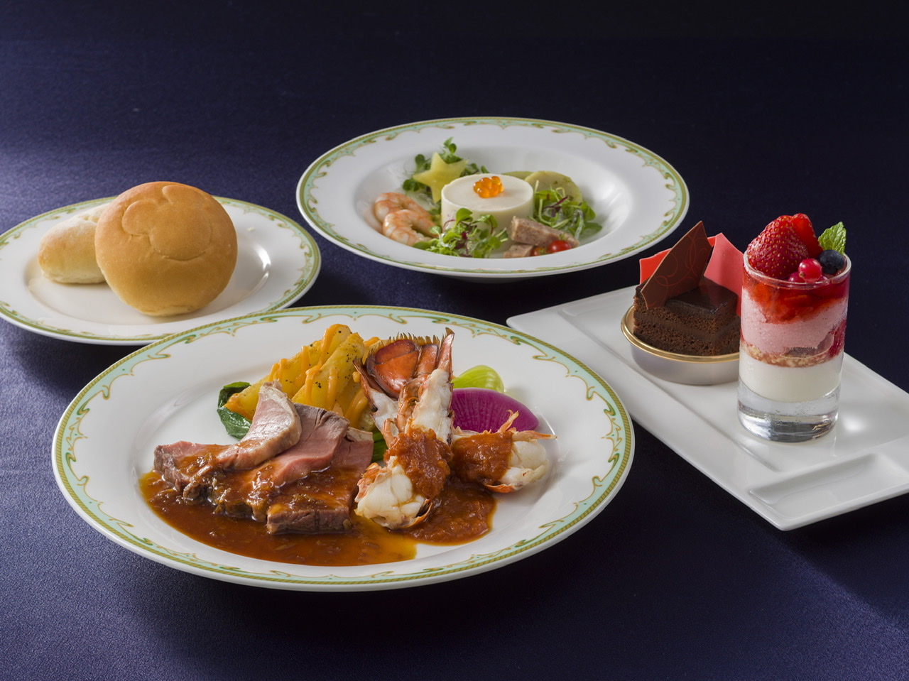 Tdl Tds ディズニーのクリスマス向けレストラン ケース別ガイド 2 2 ディズニー特集 ウレぴあ総研