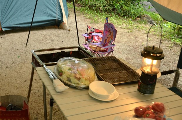超簡単 早く作れる 子連れキャンプ おすすめメニューと使える食材7つ 2 3 ハピママ