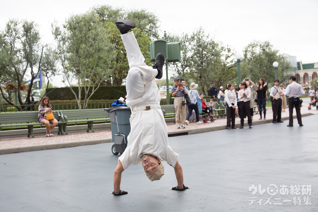 Tdl ディズニー通には常識 突然始まるスゴワザショーでツレにハッピーサプライズ 写真132枚 写真 48 132 ディズニー特集 ウレぴあ総研