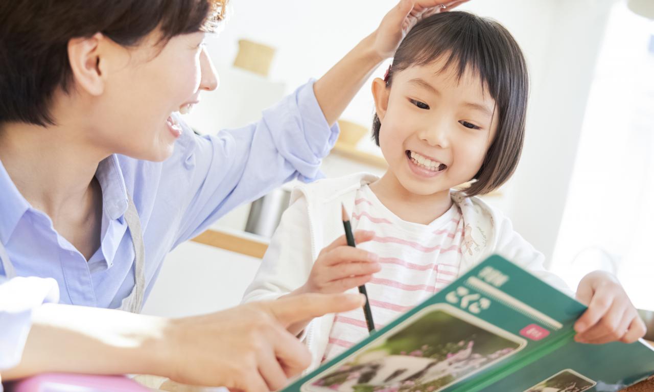 子育て 負の感情 も重要 子どもの心に響く 本当に伸びるほめ方 1 2 ハピママ