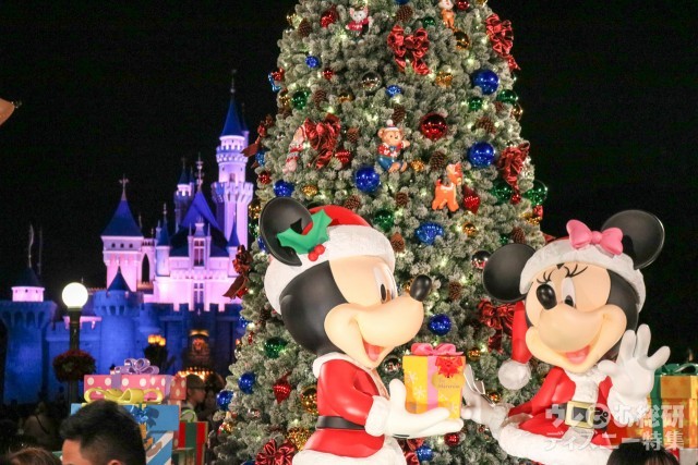 香港ディズニー 16年 スパークリング クリスマス 限定ショー アトモスフィア 見どころ紹介 鑑賞ガイド 1 3 ディズニー特集 ウレぴあ総研