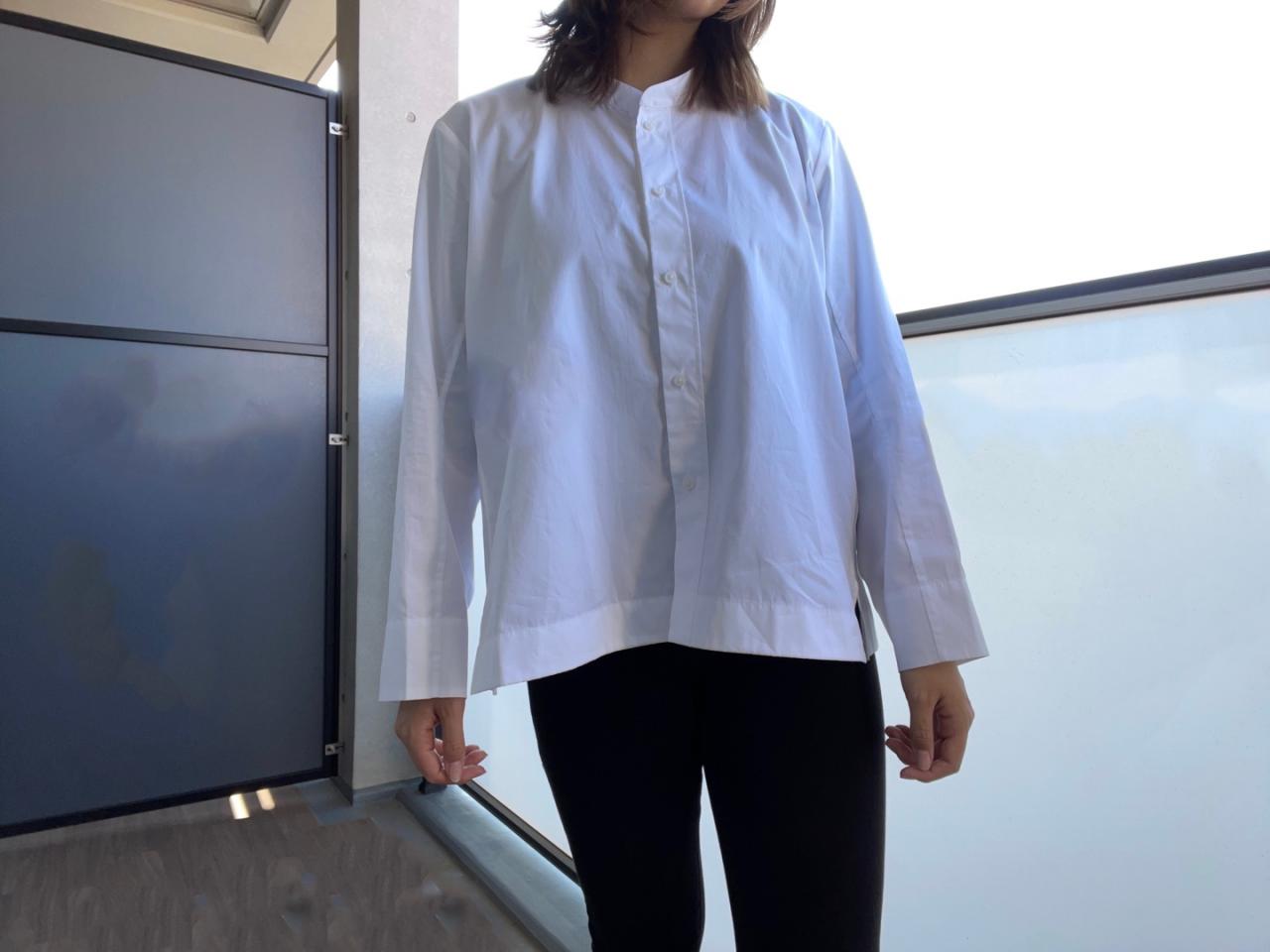 ユニクロの白シャツ オーバーサイズでどう着る レディースとメンズを比較 1 2 Mimot ミモット