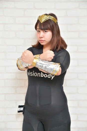 4ヵ月でキロ痩せた餅田コシヒカリが挑戦 ワンダーウーマン流 女らしい筋肉 のつくり方 1 3 Mimot ミモット