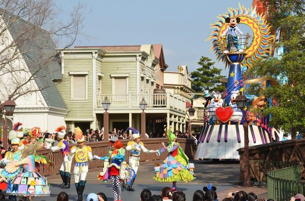 Tdl ファンの涙と感謝に包まれて ディズニーランド ジュビレーション 最終公演レポート 1 3 ディズニー特集 ウレぴあ総研