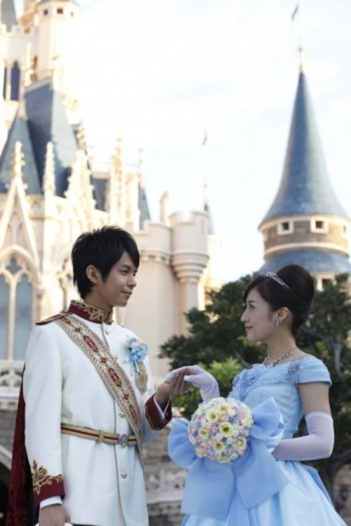 ディズニー結婚式 憧れのtdr婚 フェアリーテイル ウェディング の予算は 豪華なオプションも一挙紹介 写真 23 ディズニー特集 ウレぴあ総研