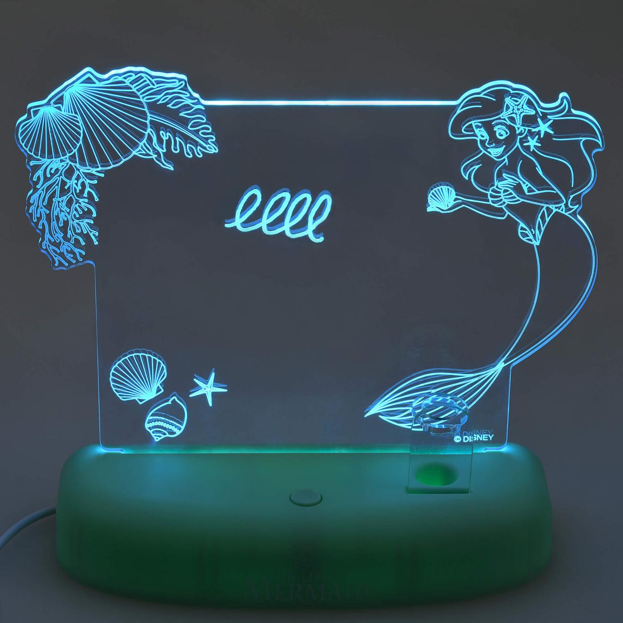 ディズニー】『リトル・マーメイド』最新グッズの美しさにうっとり