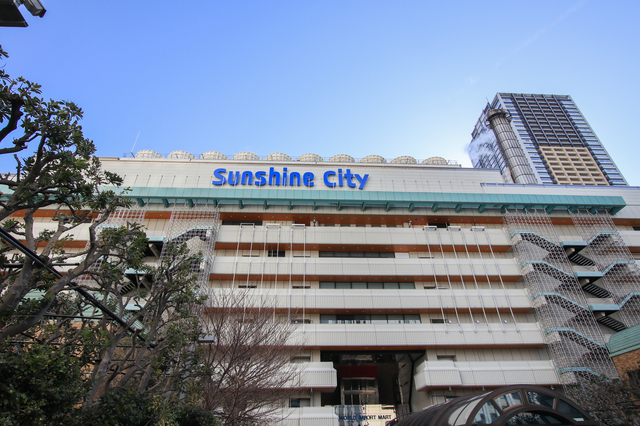 雨の日でも子どもと楽しめるお出かけスポット ランキング3位は水族館 同率1位は 2 2 ハピママ