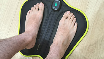 運動嫌いでもハマる！ 脚用EMS運動器「もてケア Foot」を2カ月続けられ