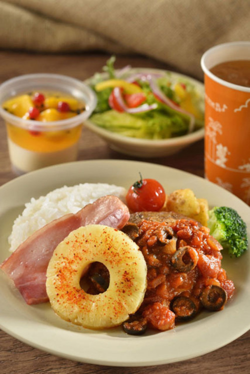 Tds夏グルメ パイナップル スパイス ユカタン 15スペシャルセット キウイモヒート 実食レポ 写真 5 9 ディズニー特集 ウレぴあ総研