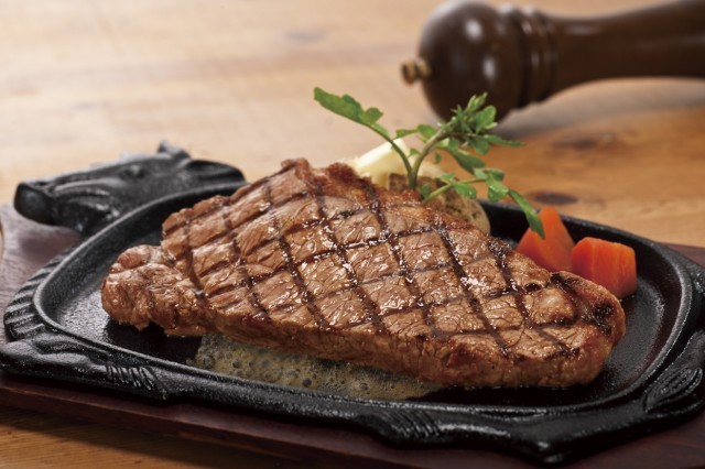 ステーキ食べ放題 フォルクス ステーキのどんで同時開催 人気の 熟成サーロインステーキ など登場 うまい肉