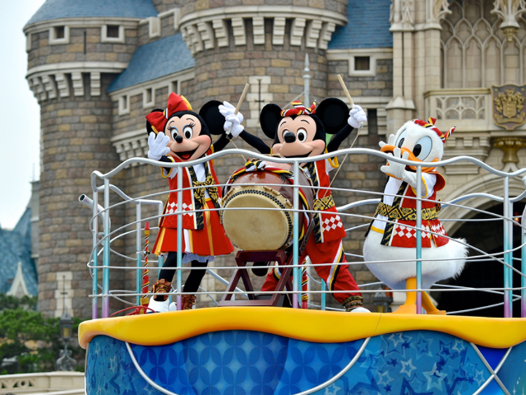 厳選写真30枚 Tdl おんどこどん ミッキーマウスたちフォトギャラリー ディズニー夏祭り15 写真 29 30 ディズニー特集 ウレぴあ総研