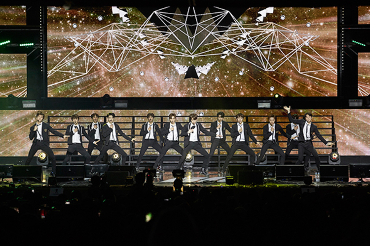 全員センター 期待の新人グループ 韓国デビューショーケース開催 写真 12 13 韓流ぴあ