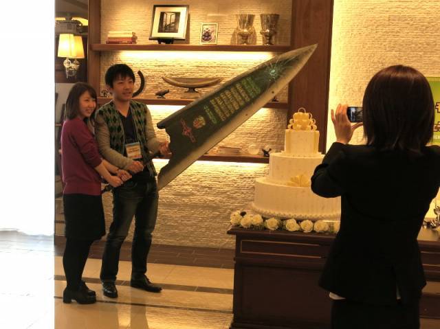 モンハンウェディング 黙々とチャペルで モンハン ハンター大集合 ブライダルフェス がマニアックすぎた 写真満載 4 5 ヤバチケ