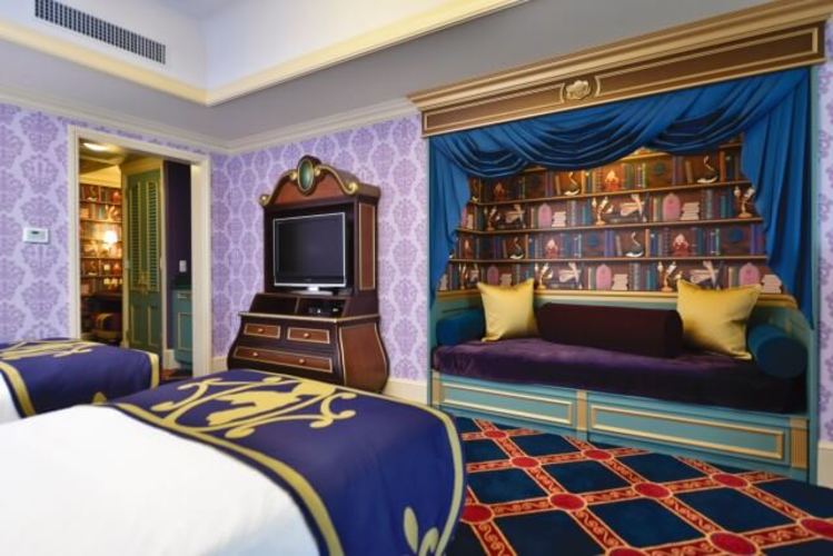 ディズニーホテル ディズニー美女と野獣ルームに注目 期間限定デコレーション アイテムは3 19まで 写真 27 35 ディズニー特集 ウレぴあ総研