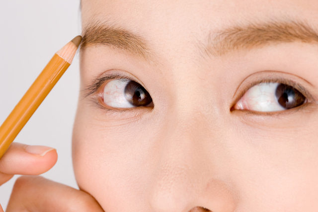 ママのメイクは 眉 だけで8割完成 ぱぱっと簡単美眉が作れる 眉コスメ 特集 2 2 ハピママ