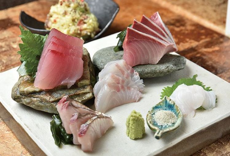 魚 300円の 絶品ほっけ も 都内 炭火 炉端焼 がうまい店 厳選7 牡蠣 写真 13 31 うまい肉