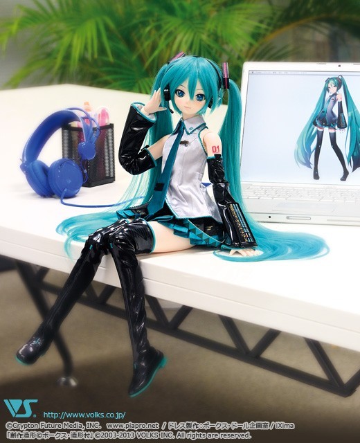 ボークス スピーシーズ 動くドール ドルフィーハニー に初音ミクver 登場 マジカルミライ で特別展示 Medery Character S